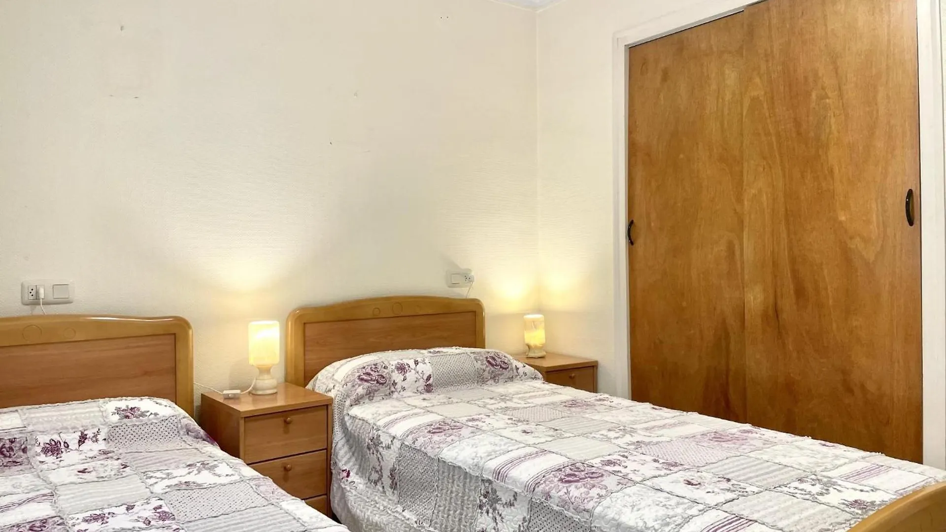 La Solana Apartment Roses